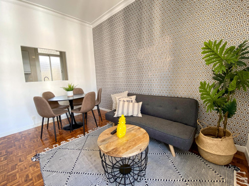 Modern Coliving in the Heart of Eixample Near La Pedrera & Nightlife