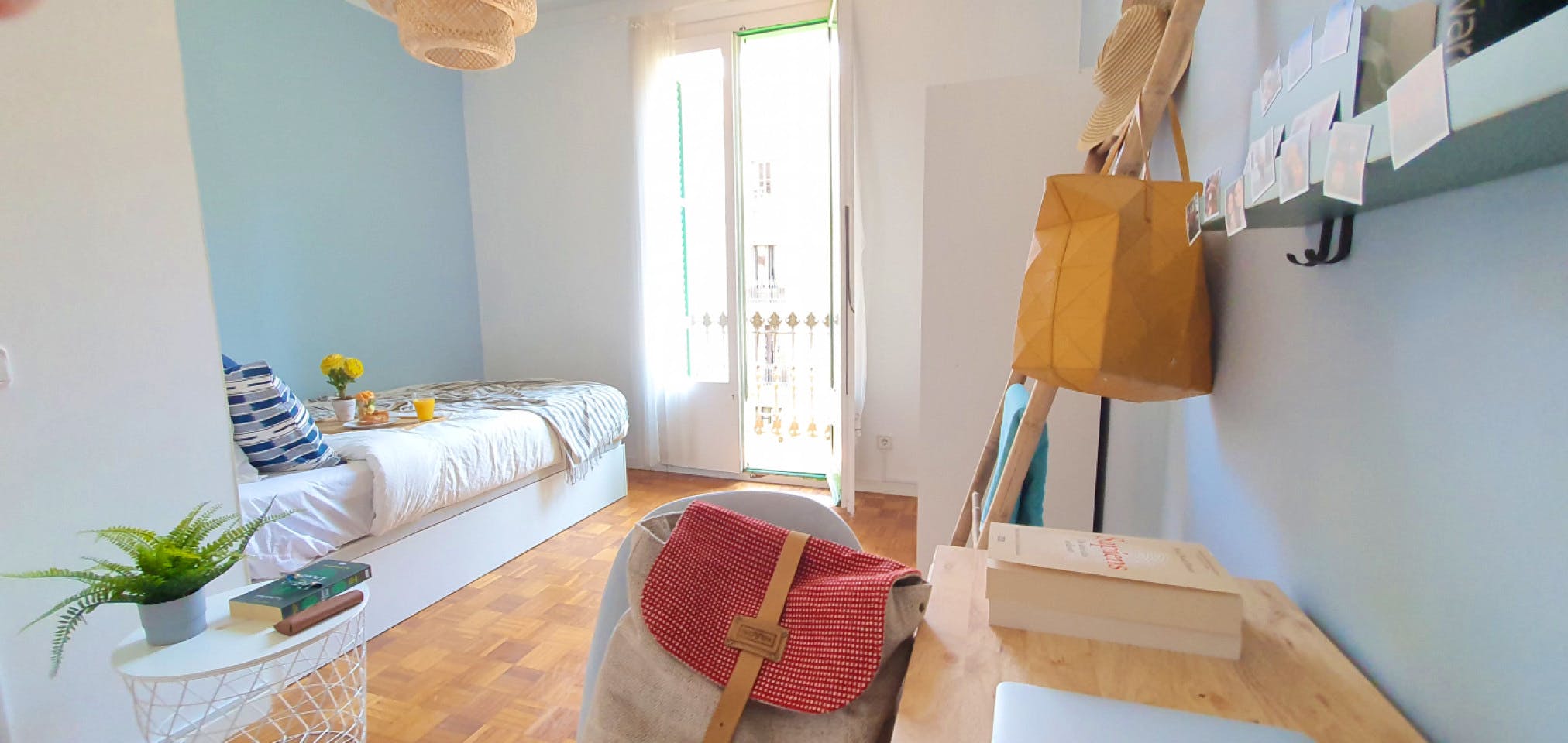  Room 1  -  Modern Coliving in the Heart of Eixample Near La Pedrera & Nightlife  - Gallery -  8