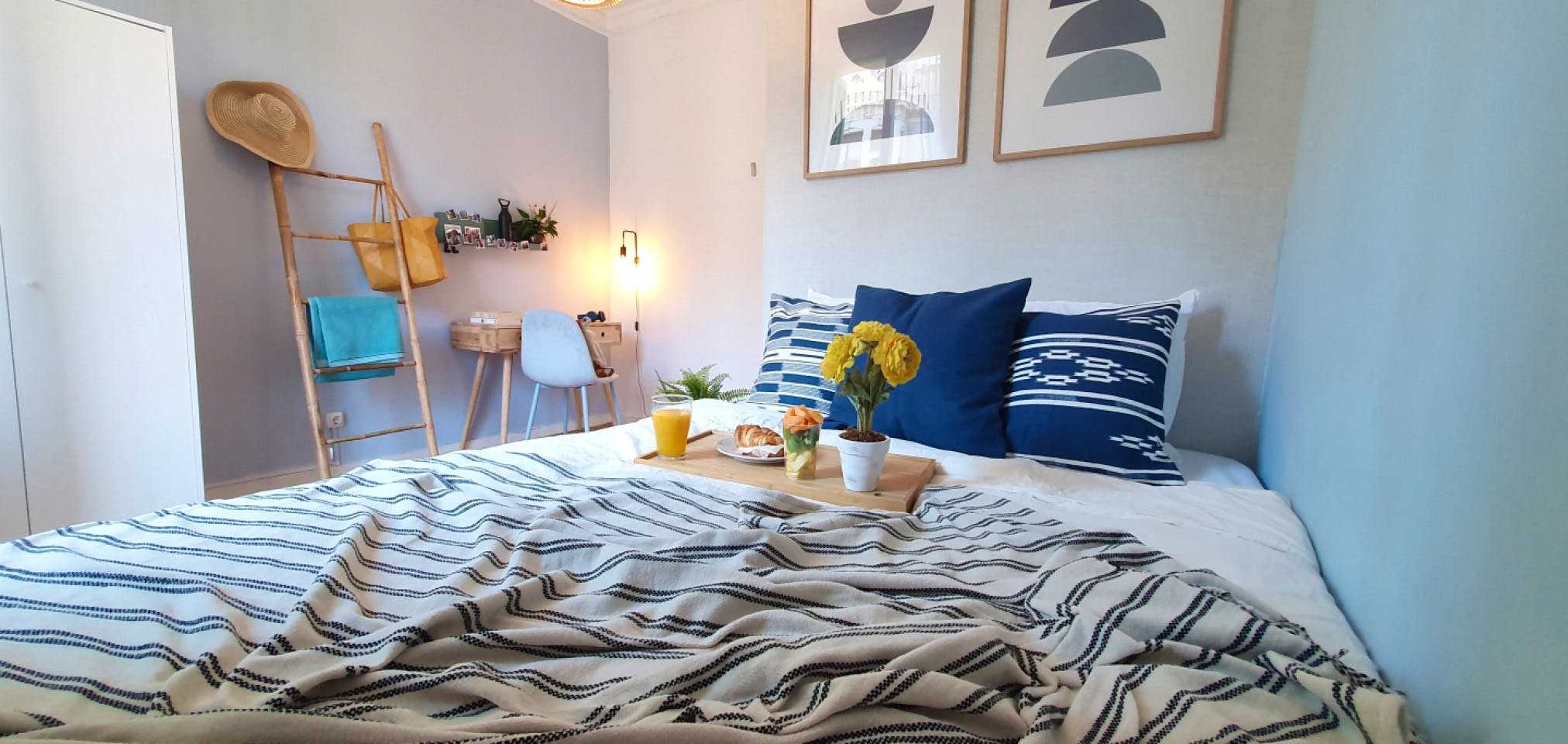 Room 1  -  Modern Coliving in the Heart of Eixample Near La Pedrera & Nightlife  - Gallery -  3