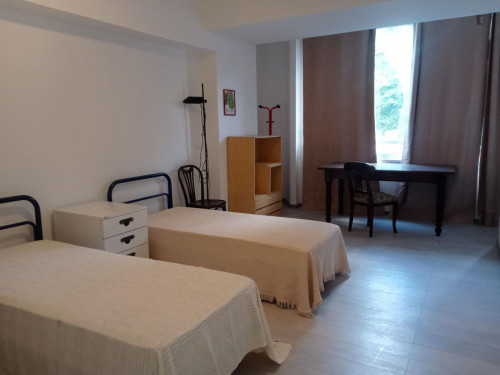 Newly renovated apartment over 120 m2 three HUGE double rooms. - Gallery - 9