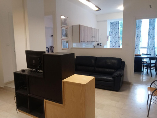 Newly renovated apartment over 120 m2 three HUGE double rooms.