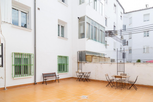 Great looking single bedroom in a property with balcony