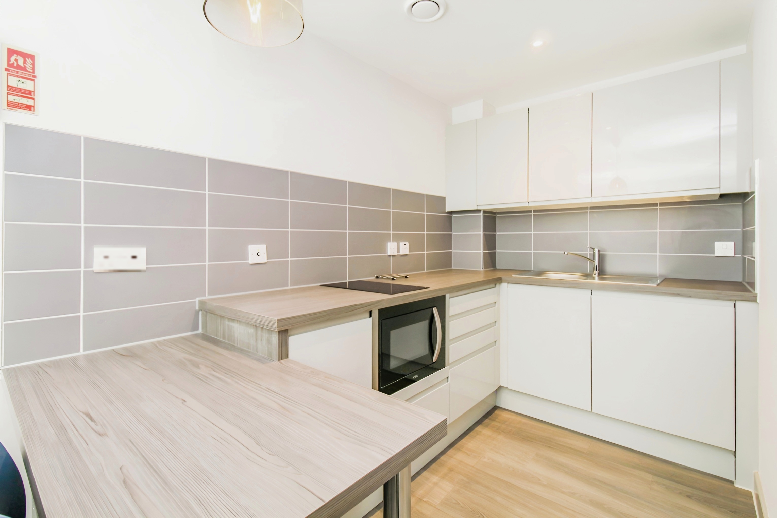  Luxury Apartment - 210 Lvl 2  -  Union Student Living  - Gallery -  12