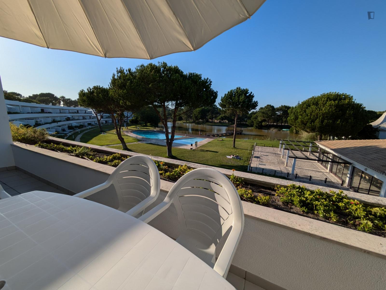 Amazing 2-Bedroom Flat In A Private Condominium - 1