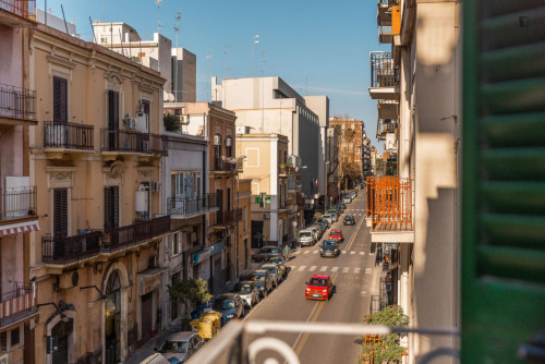 Cute studio near Brigata Bari train station