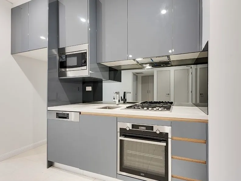  1 Bedroom 1 Bathroom  -  Mascot - Eastern Subs  - Gallery -  1
