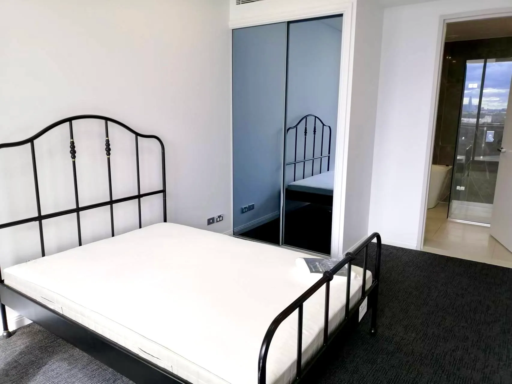  2 Bedroom 2 Bathroom  -  Mascot - Eastern Subs  - Gallery -  1