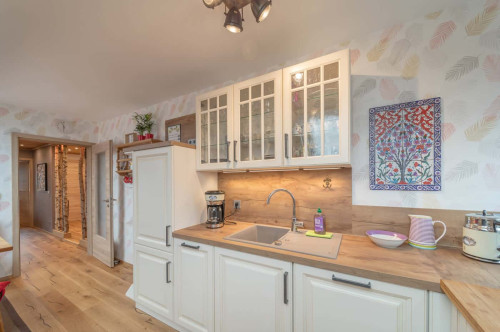 Herzo Family Attic Apartment - Gallery - 11