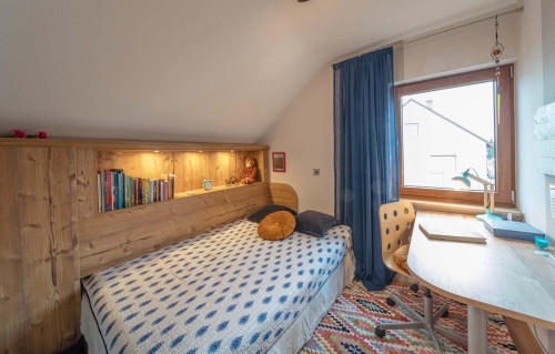 Herzo Family Attic Apartment - Gallery - 18
