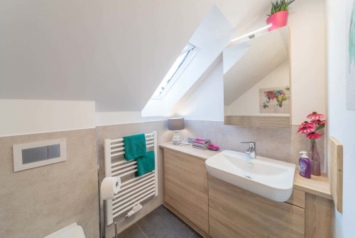 Herzo Family Attic Apartment  - Gallery -  5