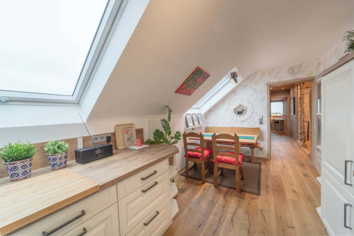 Herzo Family Attic Apartment - Gallery - 10