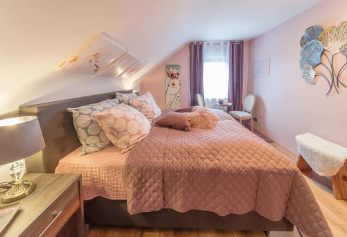 Herzo Family Attic Apartment - Gallery - 13