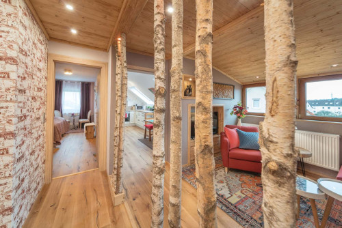 Herzo Family Attic Apartment - Gallery - 19