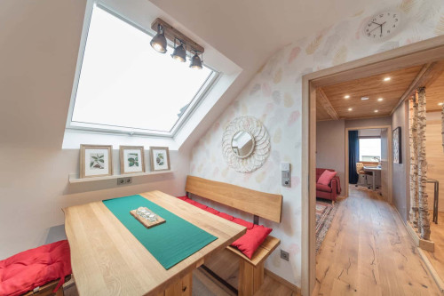 Herzo Family Attic Apartment - Gallery - 8