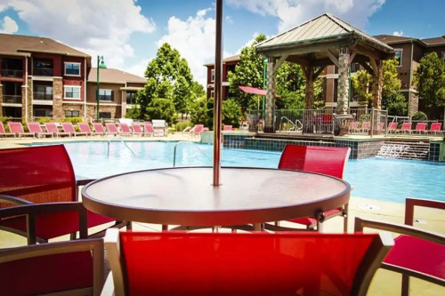 Alight Norman  - Gallery -  4