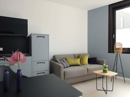 iFIVE- Cosy Apartment in the center of BonnI