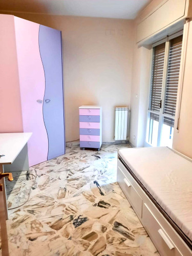 Stanza in Via Asilo Sant'Agata a Catania in appartamento condiviso con 3 camere