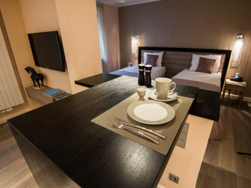 iFOUR- Cosy Apartment in the center of Düsseldorf