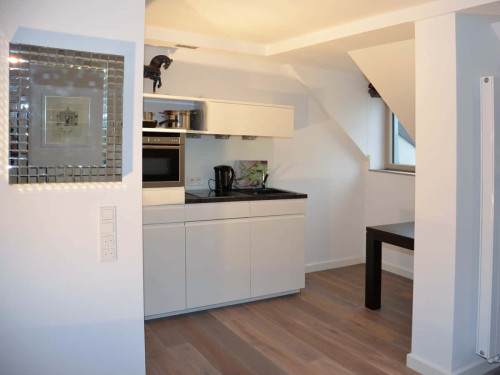 iEIGHT- Cosy Apartment in the center of Düsseldorf - Gallery - 6