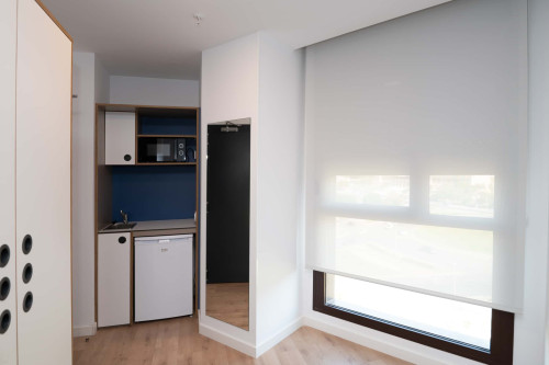 HABITACION SUPERIOR CON BAÑO PRIVADO (ONLY STUDENTS)