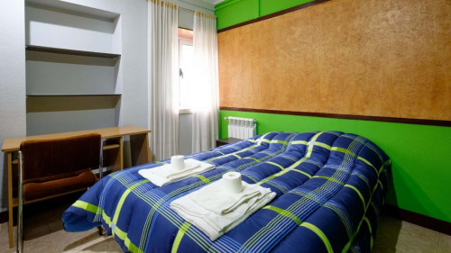 Single room with private bathroom in Coimbra