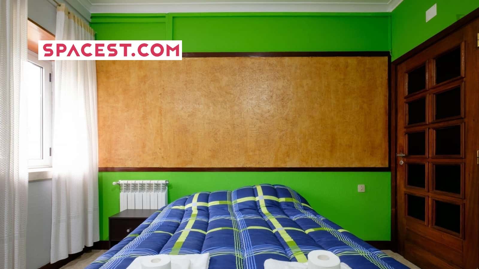 Single Room In Coimbra - 1