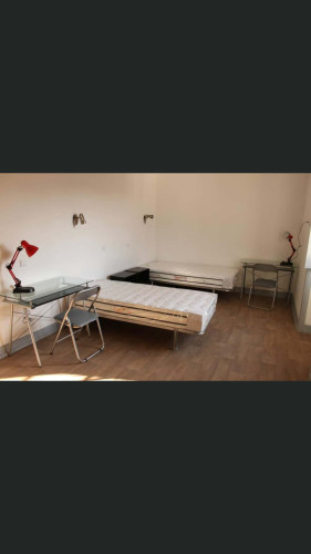 Triple Room with private bathroom in Coimbra