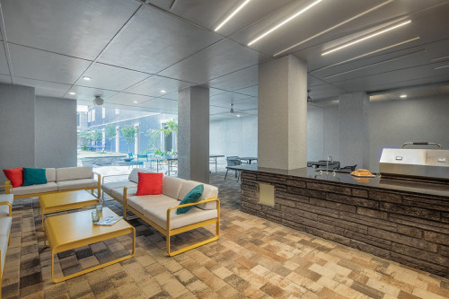 Lark on 42nd - Communal Area