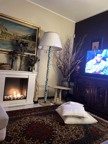 Room in Via Giovanni Papini, Monza for 200 m² with 4 bedrooms