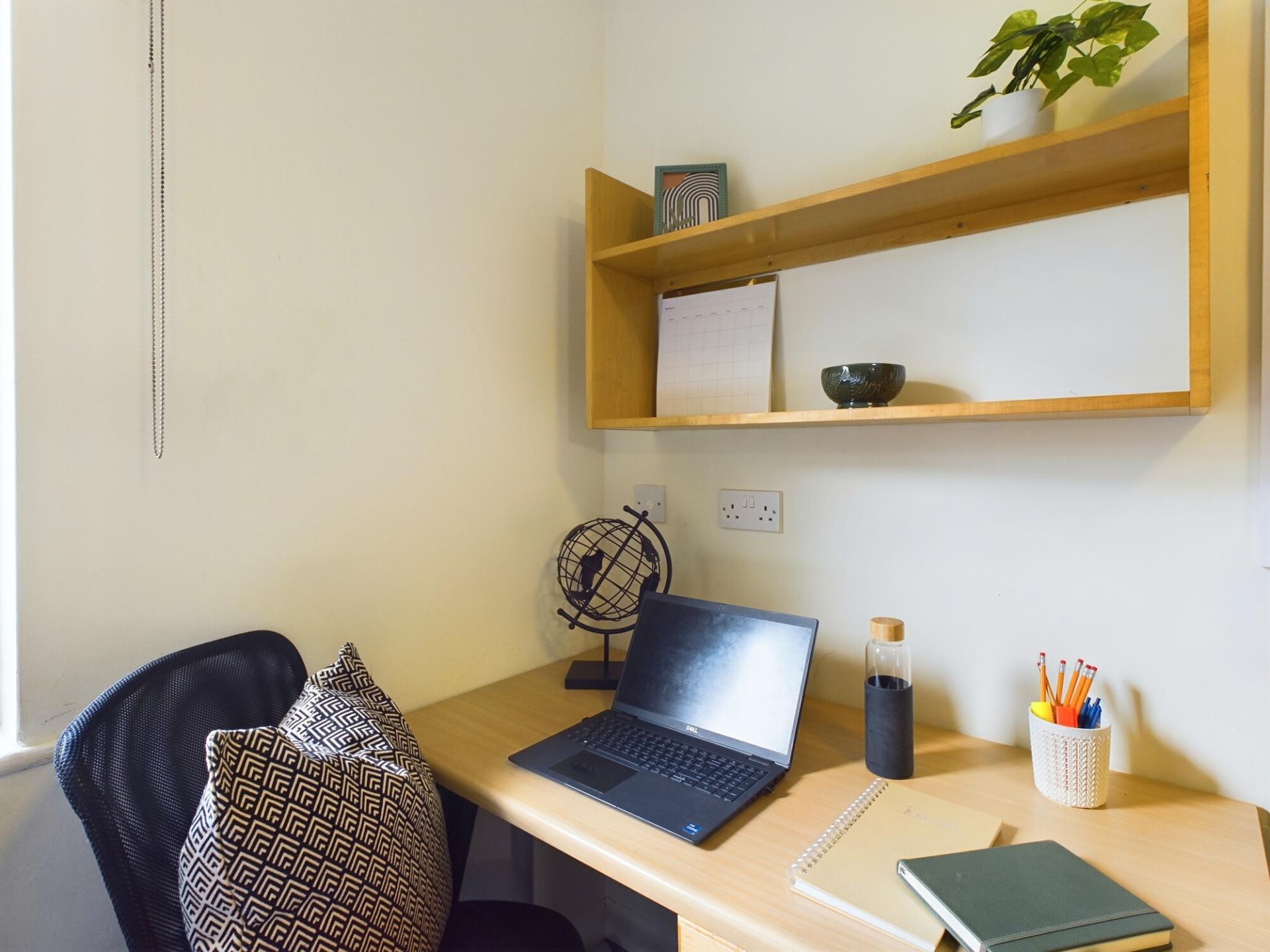  1 Bed Flat  -  Moulsecoomb Place  - Gallery -  5