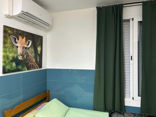 APARTAMENTO EQUIPADO Y AMUEBLADO