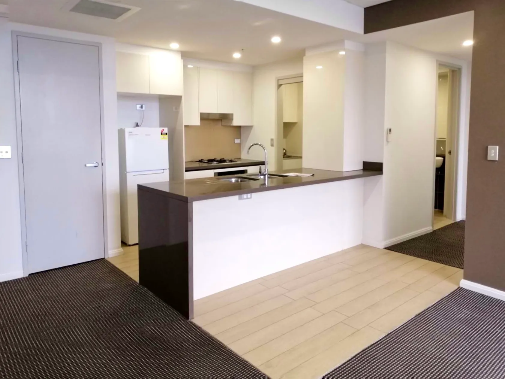  3 Bedroom 2 Bath  -  Zetland - Eastern Subs  - Gallery -  2