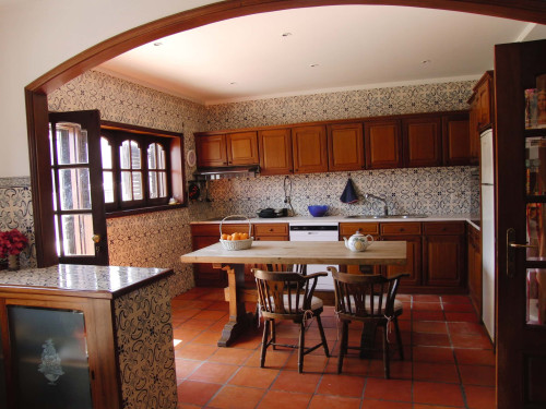 Lovely room in a 5 bedroom apartment in Vila Nova de Gaia  - Gallery -  5