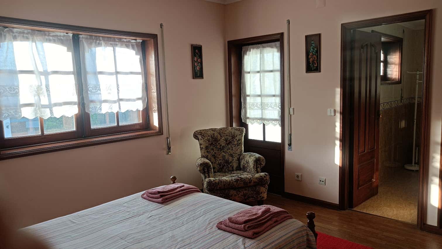 Lovely Room In A 5 Bedroom Apartment In Vila Nova De Gaia - Lovely room in a 5 bedroom apartment in Vila Nova de Gaia - Gallery - 1