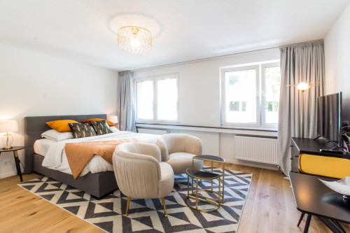 Köln Innenstadt – Pantaleonswall – traumhafte Wohnung mit hellen Räumen – hochwertig möbliert!