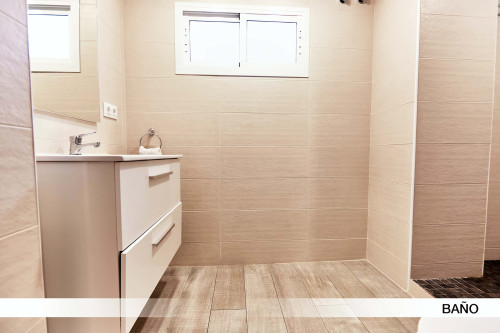 Avenida Doctor Fedriani H2 - Gallery - 6