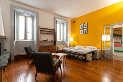 De Gradi Two Bedroom Apartment In Monza Near Milan