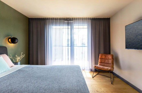 Studio Apartment mit Balkon | M