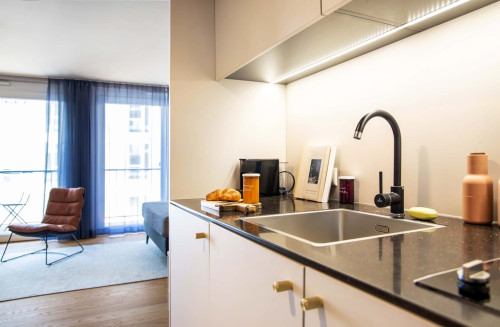 Studio Apartment mit Balkon | S