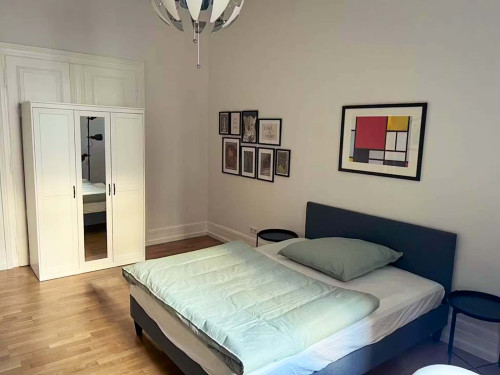 Münchener Straße 26 - Small Room Streetside