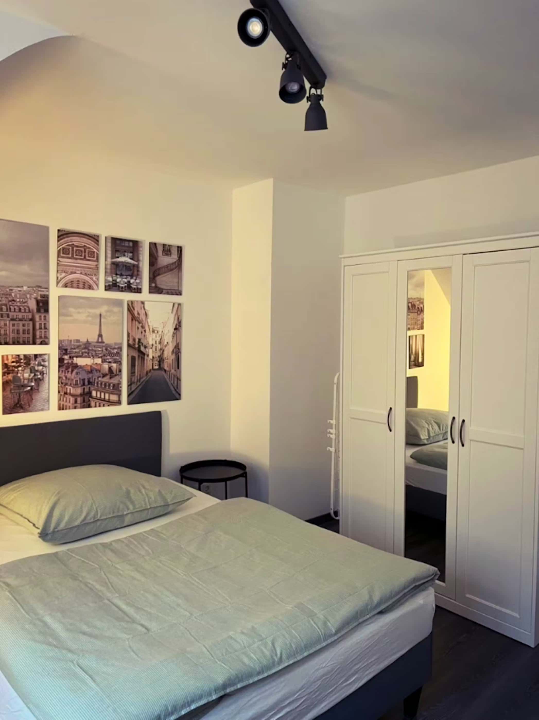  Münchener Straße  -  Münchener Straße  - Gallery -  1