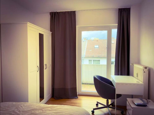 Parkstraße 11 5.stock Rechts - Balcony Room