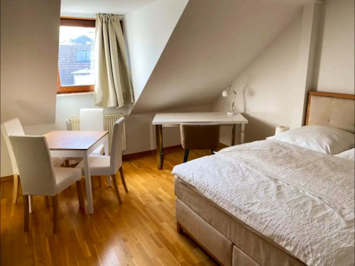 Staufenstraße 34 DG Rechts - Room w/ Dining Table  - Gallery -  5