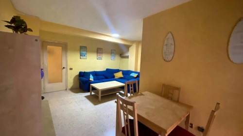 Calle Carlos III H1 apt 4