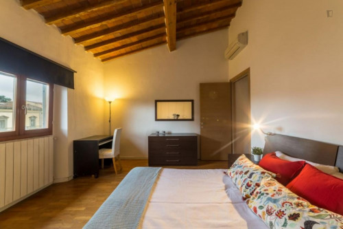Amazing room at a walking distance from Polimoda - Gallery - 5