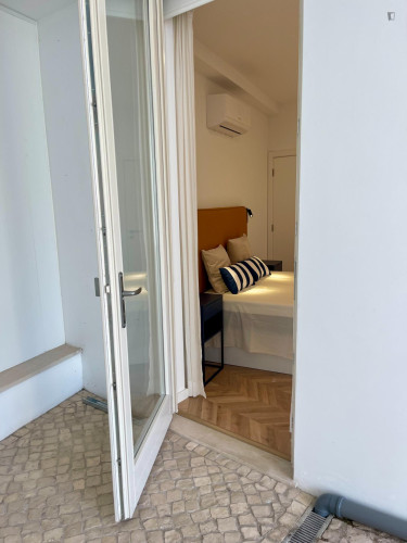 Charming and comfy 1-bedroom flat - Gallery - 13