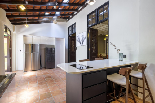 Modern Luxury Complex - Incl. Terrace near Paragon Shopping Centre  - Gallery -  5