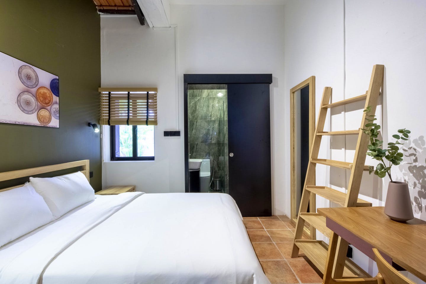  Private Master Room With Ensuite Bathroom  -  Modern Luxury Complex - Incl. Terrace near Paragon Shopping Centre  - Gallery -  12