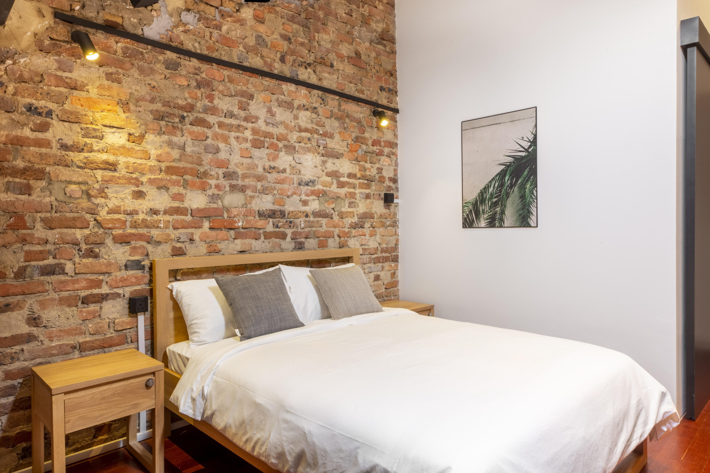  Private Master Room With Ensuite Bathroom  -  Modern Luxury Complex - Incl. Terrace near Paragon Shopping Centre  - Gallery -  28