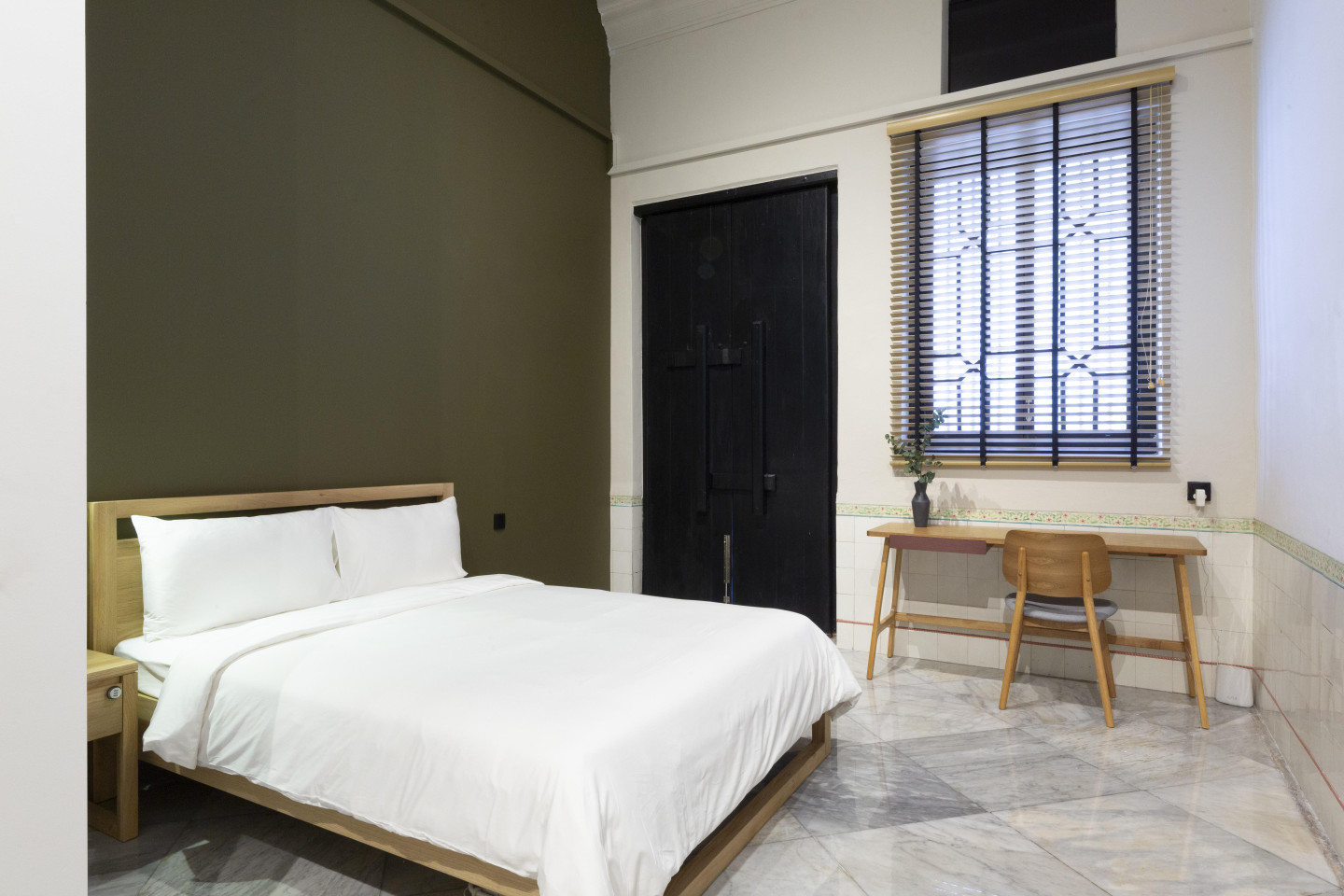 Private Large Room With Shared Bathroom - Modern Luxury Complex - Incl. Terrace near Paragon Shopping Centre - Gallery - 17